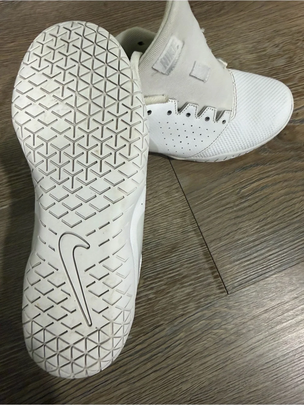 Girls Nike cheer sneakers